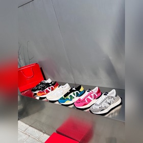 [С уважением] [Сердце] [Сердце] Valentino Lacerunner Спортивные к