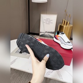 [С уважением] [Сердце] [Сердце] Valentino Lacerunner Спортивные к