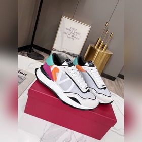 [С уважением] [Сердце] [Сердце] Valentino Lacerunner Спортивные к