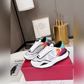 [С уважением] [Сердце] [Сердце] Valentino Lacerunner Спортивные к