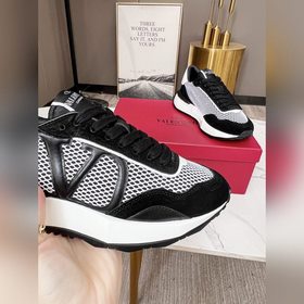 [С уважением] [Сердце] [Сердце] Valentino Lacerunner Спортивные к