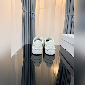 VALENTINO Спортивные кроссовки 21ss Новая модель с буквенным лого