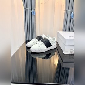 VALENTINO Спортивные кроссовки 21ss Новая модель с буквенным лого