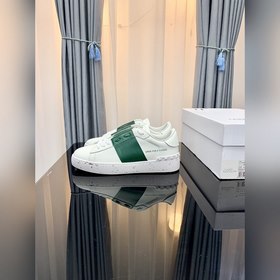 VALENTINO Спортивные кроссовки 21ss Новая модель с буквенным лого