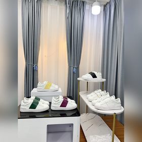 VALENTINO Спортивные кроссовки 21ss Новая модель с буквенным лого