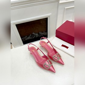 Valentino Новые женские сандалии на весну-лето 2023 года в 8 цвет