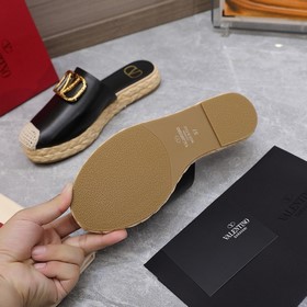 Оригинальная копия Valentino/Валентино рыбацкие туфли с подошвой 