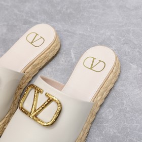 Оригинальная копия Valentino/Валентино рыбацкие туфли с подошвой 