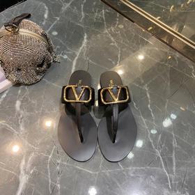 Классические сандалии Valentino, Очень удобные, простые и элегант