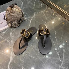 Классические сандалии Valentino, Очень удобные, простые и элегант