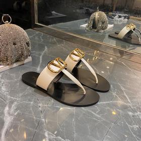 Классические сандалии Valentino, Очень удобные, простые и элегант