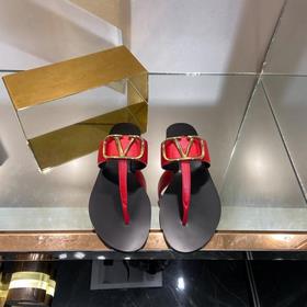 Классические сандалии Valentino, Очень удобные, простые и элегант