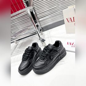 Valentino Out Stud Valentino спортивные кроссовки 2023 новейшая м