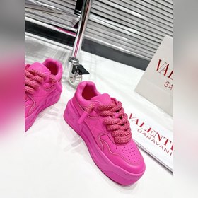 Valentino Out Stud Valentino спортивные кроссовки 2023 новейшая м