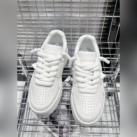 Valentino Out Stud Valentino спортивные кроссовки 2023 новейшая м