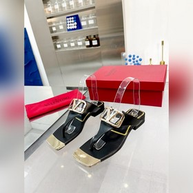 Новая модель Valentino весны 2023 года, кожаный верх, подкладка и