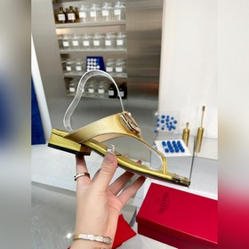 Новая модель Valentino весны 2023 года, кожа, подкладка из овечье