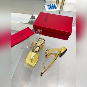 Новая модель Valentino весны 2023 года, кожа, подкладка из овечье