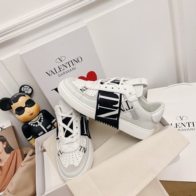 VT Valentino ~ 2023 буквальные кроссовки белые кроссовки с ремешк