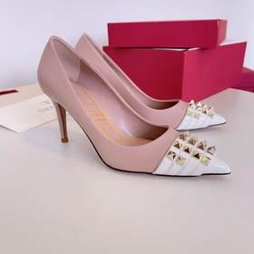 Valentino VT новейшая коллекция. Уникальные инновационные туфли н