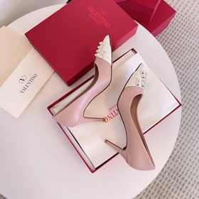 Valentino VT новейшая коллекция. Уникальные инновационные туфли н