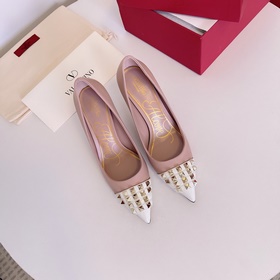 Valentino VT новейшая коллекция. Уникальные инновационные туфли н