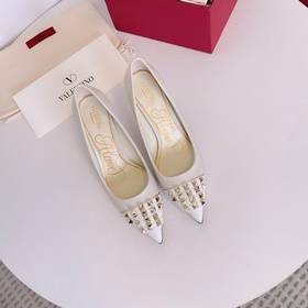 Valentino VT новейшая коллекция. Уникальные инновационные туфли н