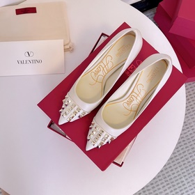 Valentino VT новейшая коллекция. Уникальные инновационные туфли н