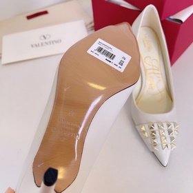 Valentino VT новейшая коллекция. Уникальные инновационные туфли н