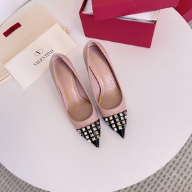 Valentino VT новейшая коллекция. Уникальные инновационные туфли н