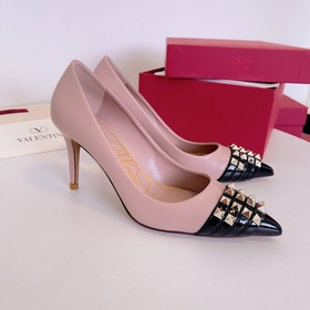 Valentino VT новейшая коллекция. Уникальные инновационные туфли н