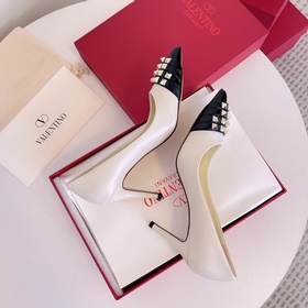 Valentino VT новейшая коллекция. Уникальные инновационные туфли н