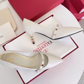Новые сандалии Valentino VT из последней коллекции. Высочайшее ка