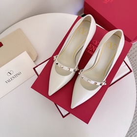 Новые сандалии Valentino VT из последней коллекции. Высочайшее ка