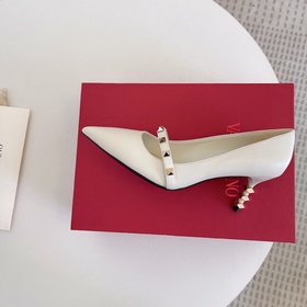Новые сандалии Valentino VT из последней коллекции. Высочайшее ка