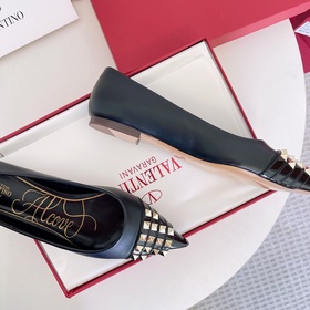 Valentino VT новейшая коллекция. Уникальные инновационные туфли н