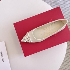 Valentino VT новейшая коллекция. Уникальные инновационные туфли н