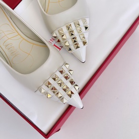 Valentino VT новейшая коллекция. Уникальные инновационные туфли н