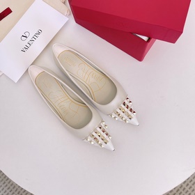 Valentino VT новейшая коллекция. Уникальные инновационные туфли н