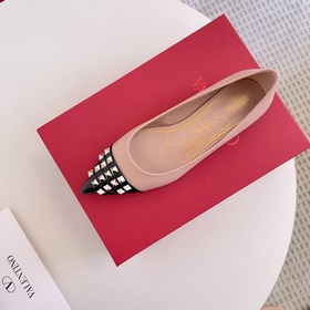 Valentino VT новейшая коллекция. Уникальные инновационные туфли н
