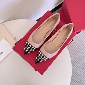 Valentino VT новейшая коллекция. Уникальные инновационные туфли н