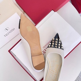Valentino VT новейшая коллекция. Уникальные инновационные туфли н