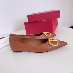 Valentino новейшие балетки Signature, можно носить двумя способам