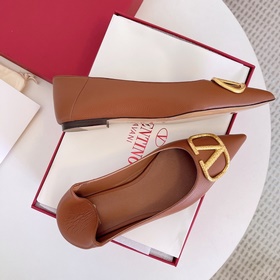 Valentino новейшие балетки Signature, можно носить двумя способам