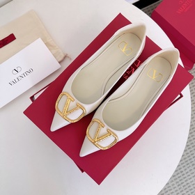 Valentino новейшие балетки Signature, можно носить двумя способам