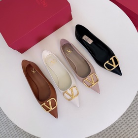 Valentino новейшие балетки Signature, можно носить двумя способам
