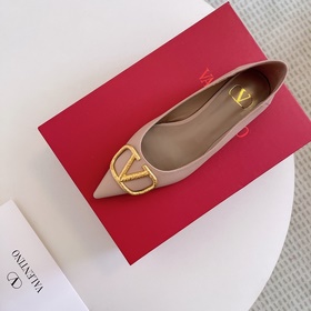 Valentino новейшие балетки Signature, можно носить двумя способам