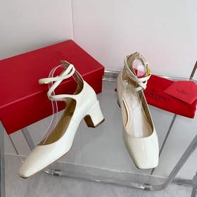 Valentino/Валентино 2023 весна-лето новинка, лакированные туфли М