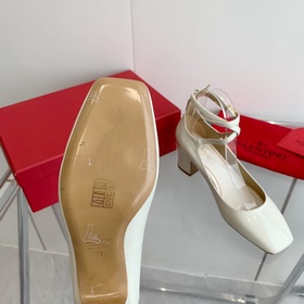 Valentino/Валентино 2023 весна-лето новинка, лакированные туфли М