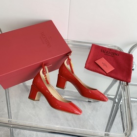 Valentino/Валентино 2023 весна-лето, новые модели туфли Мэри Джей